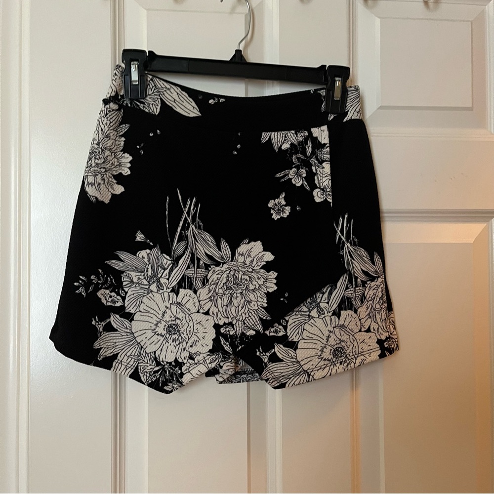 Floral skort